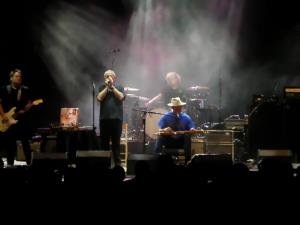 Ben Harper and Charlie Musselwhite (11)